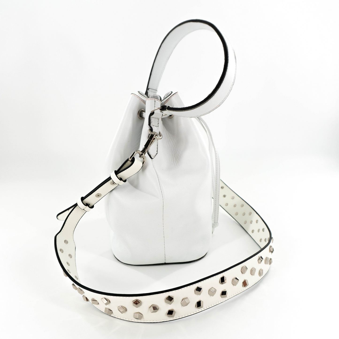 Bucket Bag in White Leather